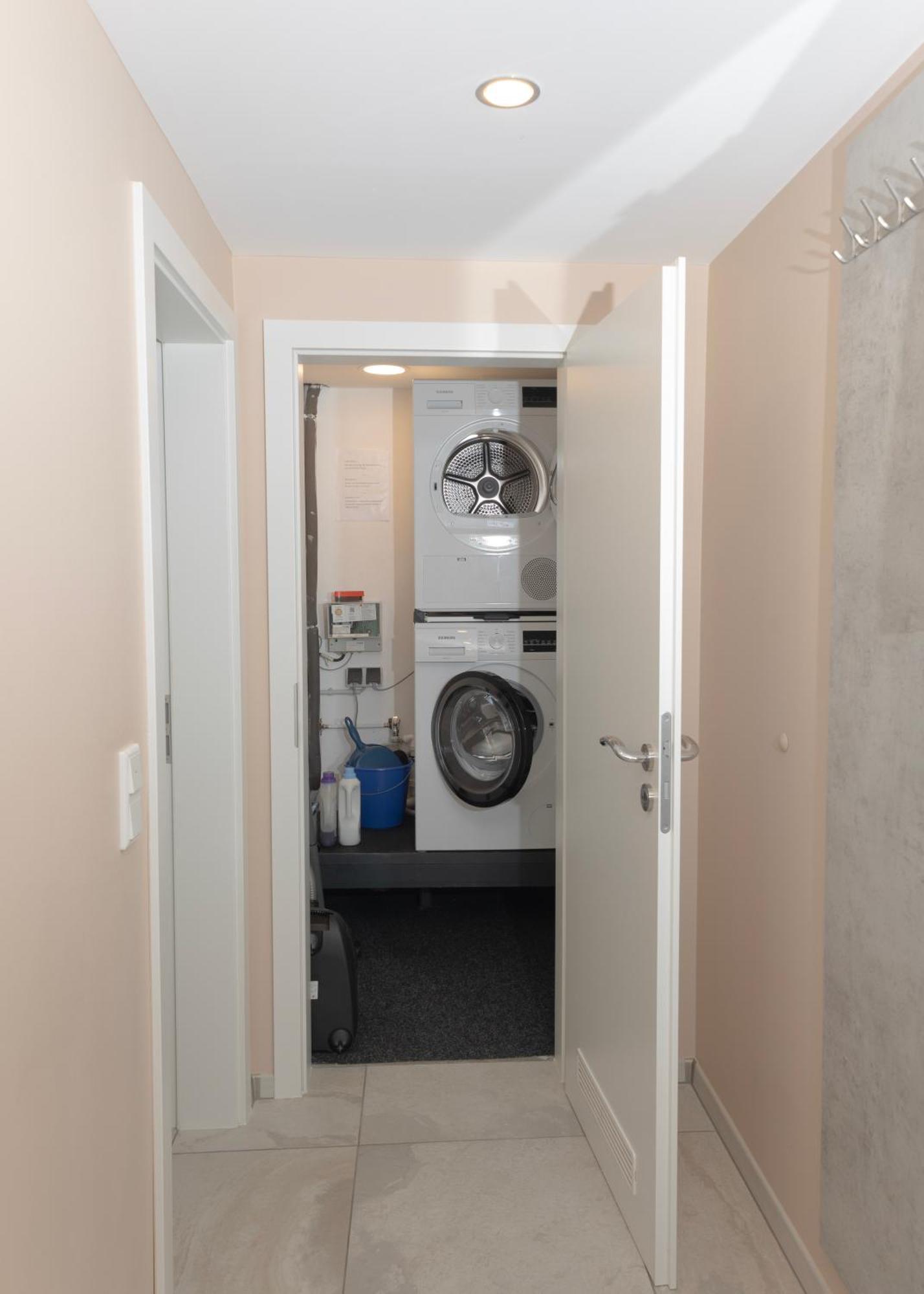 Phantasialand Family Apartment Erftstadt-Bruehl-Cologne ภายนอก รูปภาพ